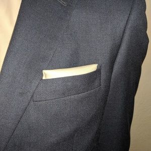 White Pocket Square Excellent Condition